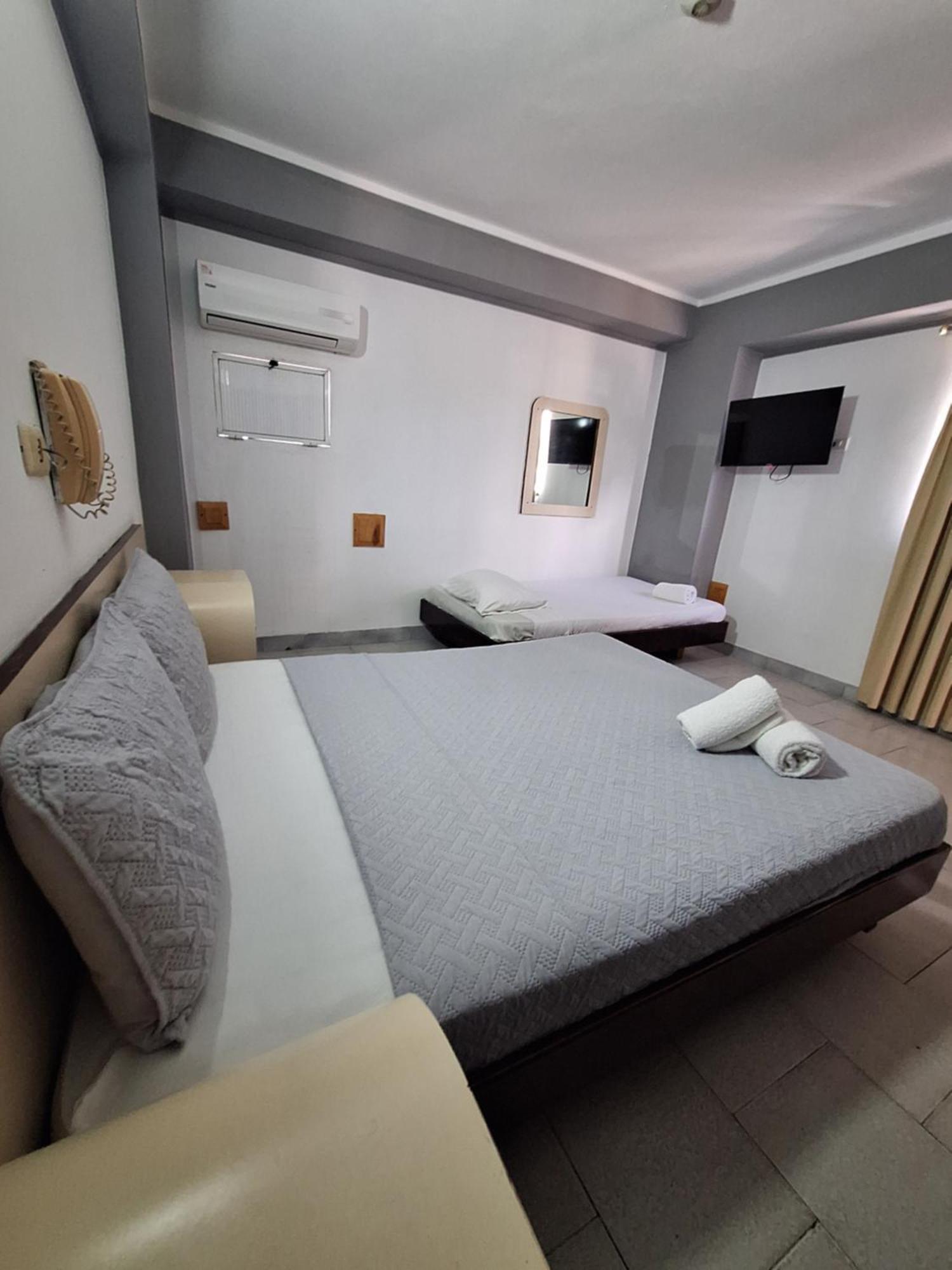 Hotel Jupiter El Morro de Barcelona ภายนอก รูปภาพ